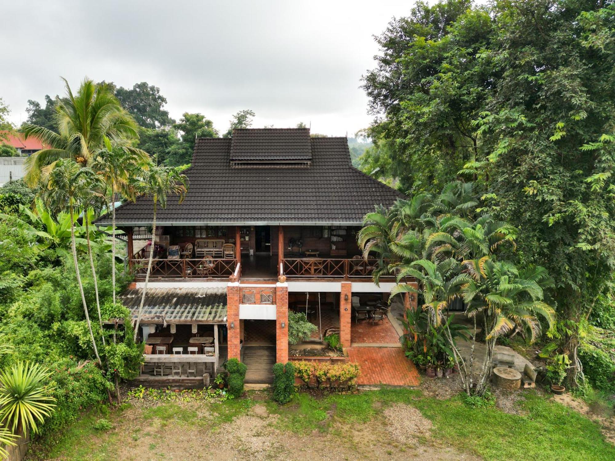 Ashi Guesthouse Chiangdao Чианг Дао Екстериор снимка